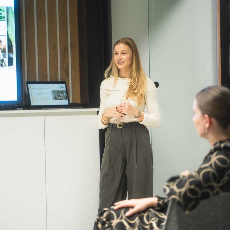 YMS Launch, 28.11 (3)